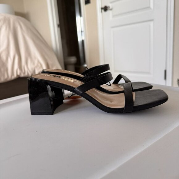 Primark Womens Size 6 Thin 2 Strap Heeled Slide Sandal NWT Black - Picture 3 of 6
